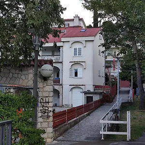 Josipa 1 Apartment
